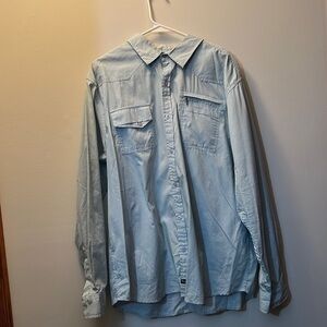Light blue men’s shirt, XXL hype brand with a zippered pocket